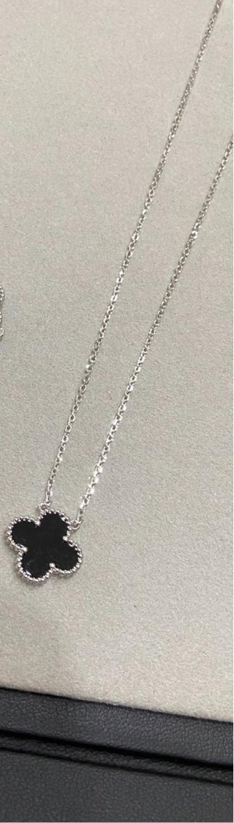 Vca 18k Gold Vintage Alhambra necklace Onyx with diamonds 1motifs ( real pictures)