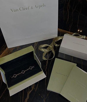 18k Gold 5 Motif Clover Bracelet in Deep Black Onyx & Gold vermeil with original packaging