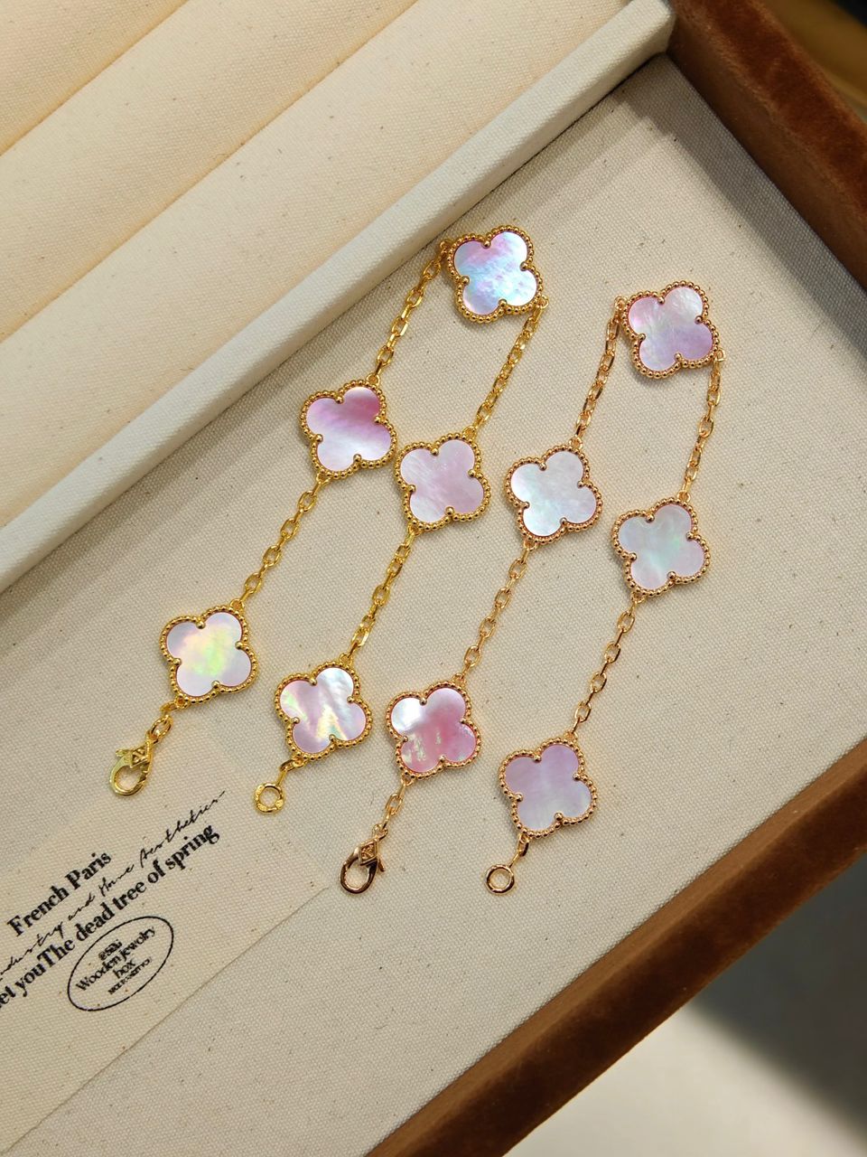 Authentic 18k Gold Vintage Light Pink Pearl 18K Gold Bracelet