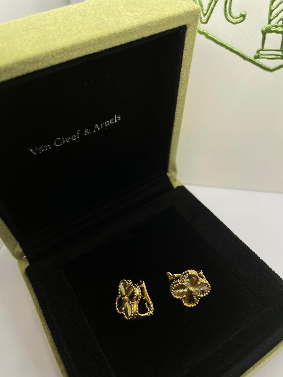 18k Gold Earrings Vintage Alhambra Guilloché Earrings in 18k Yellow Gold